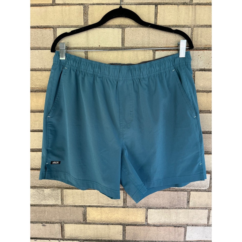 Valor Collective Teal Blue Perforated Athletic Shorts Lined Men's Size Large